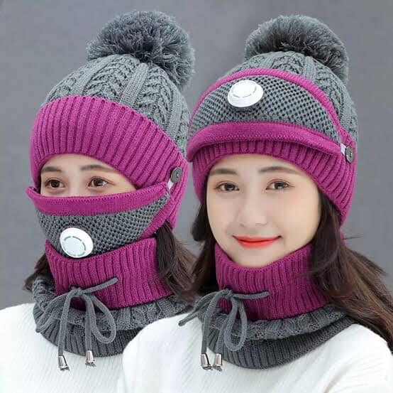 Three-piece Set of Women's Slouchy Knit Topis with Masks for Comfort in the Winter